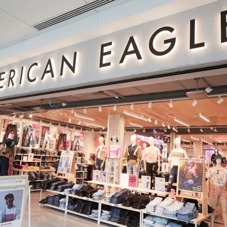signage for American Eagle store photo
